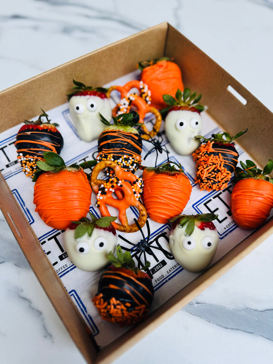 Ghostly Delight Chocolate Strawberries